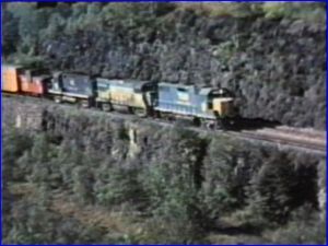 delaware and hudson railroad emd gp39 yellow nose lightning stripe rc7