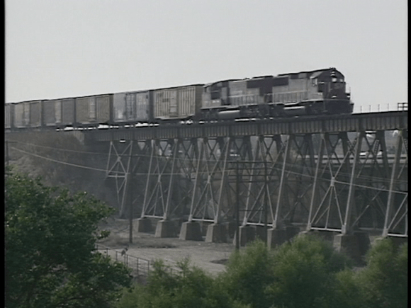 vlcsnap-2019-03-17-19h34m53s783