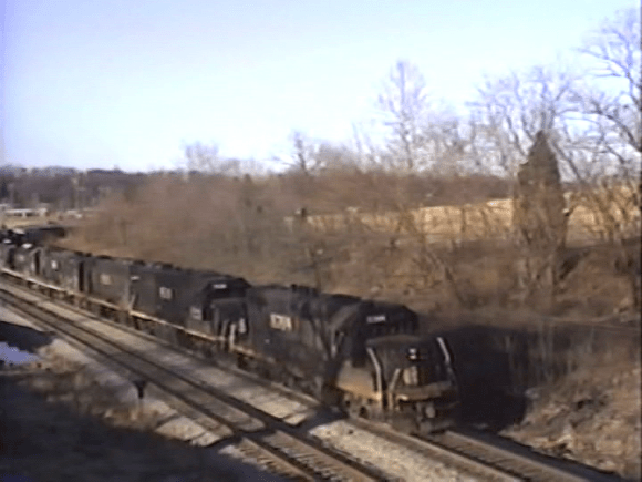 vlcsnap-2019-11-14-17h15m45s008