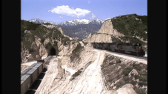 Cajon Pass Gateway to LA – American Train Video Reviews